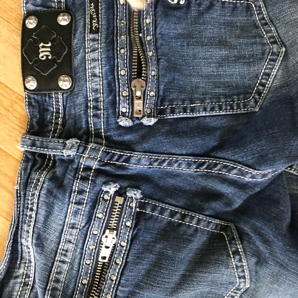 Miss me jeans. Skinny fit. Practically brand new.